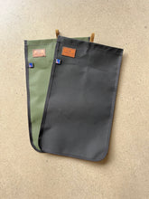 Red Roads Canvas - 2 & 3 Burner Hot Plate Sleeve - Made in Australia