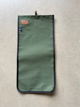 Red Roads Canvas - 2 & 3 Burner Hot Plate Sleeve - Made in Australia